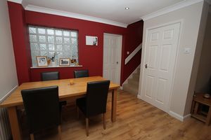 Lounge/Diner- click for photo gallery